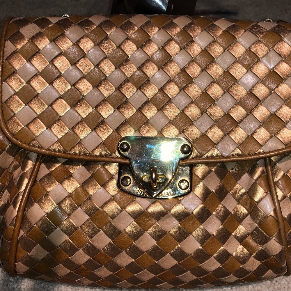 Gold/tan woven Bottega Veneta Shoulder Bag